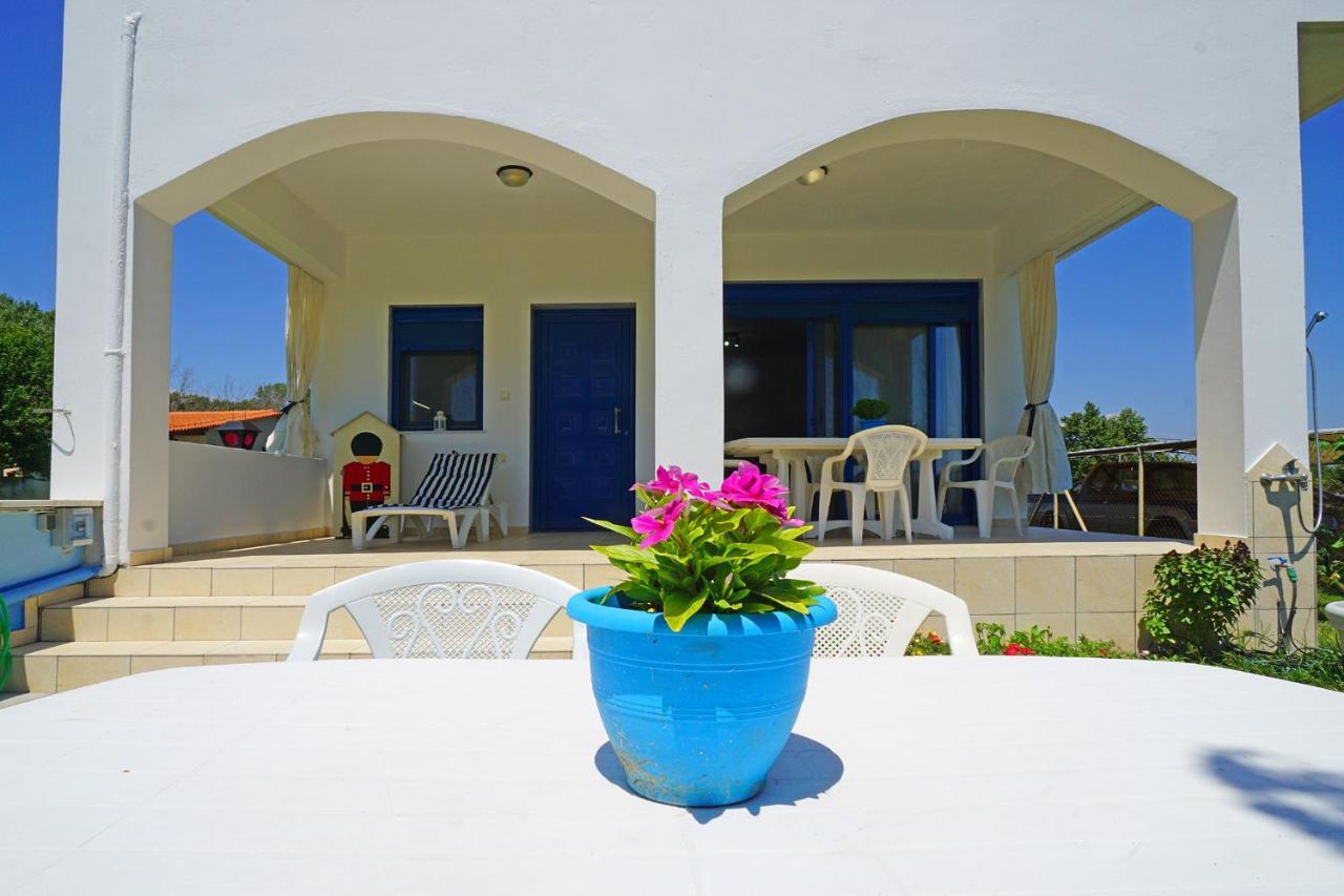 Willa Dolphins House Paralia Avdhiron Zewnętrze zdjęcie